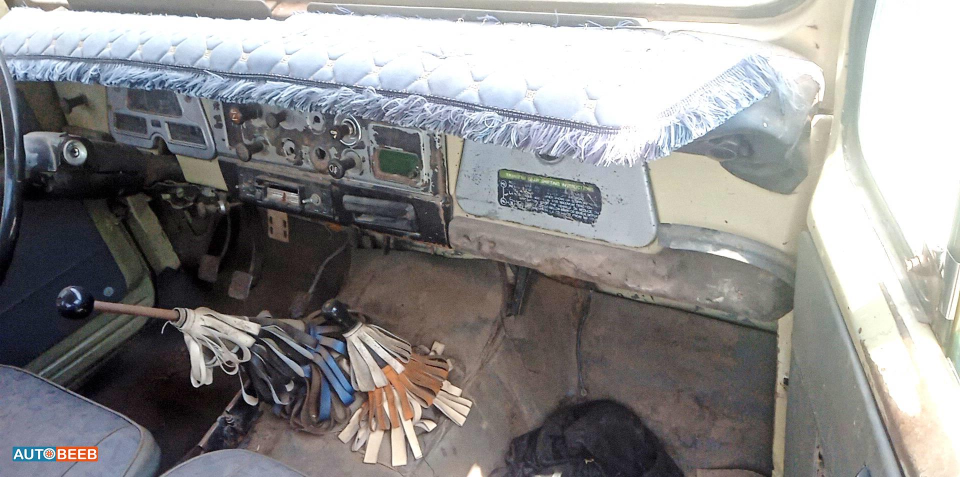 تويوتا شاص 1983