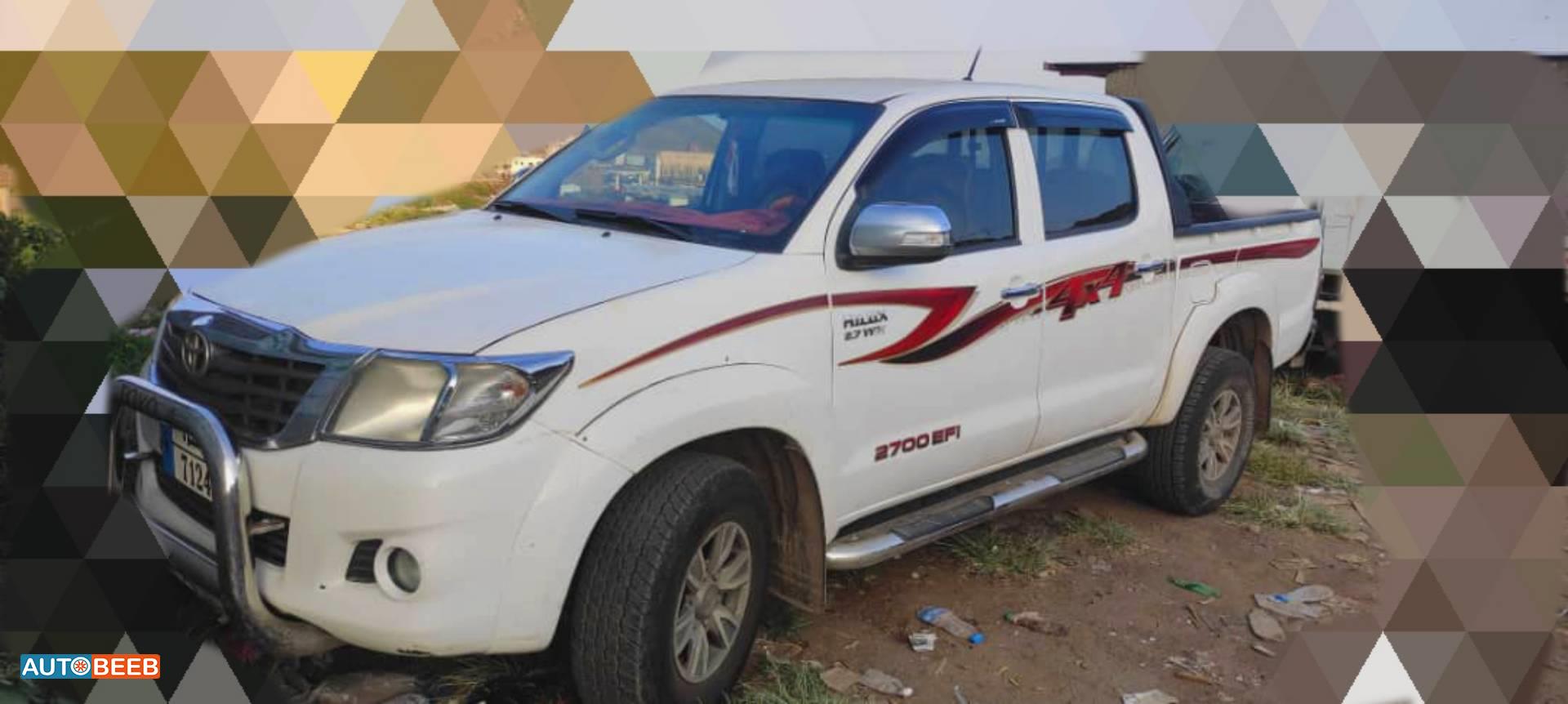 تويوتا هيلوكس 2014