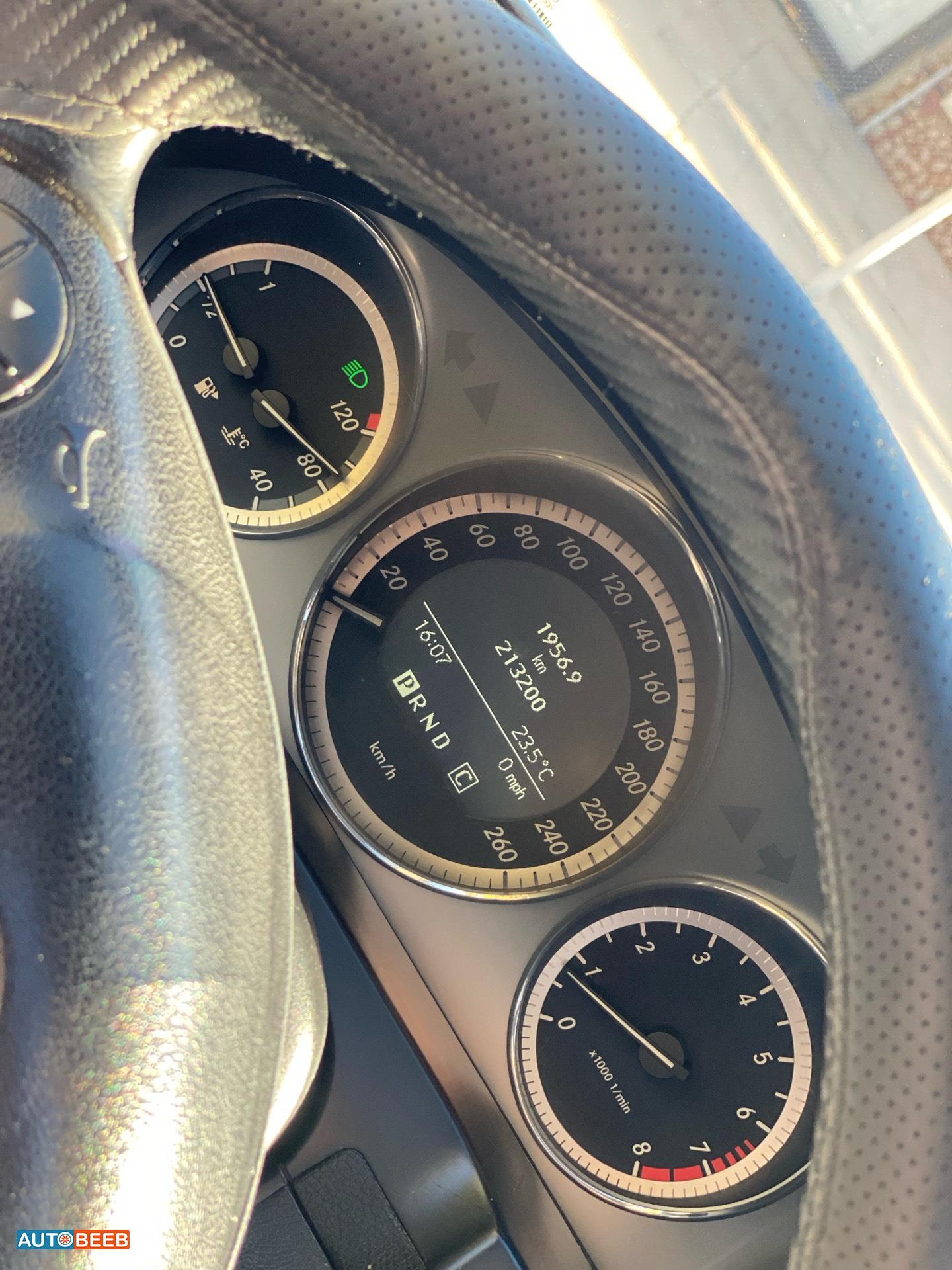 Mercedes Benz C200 2010