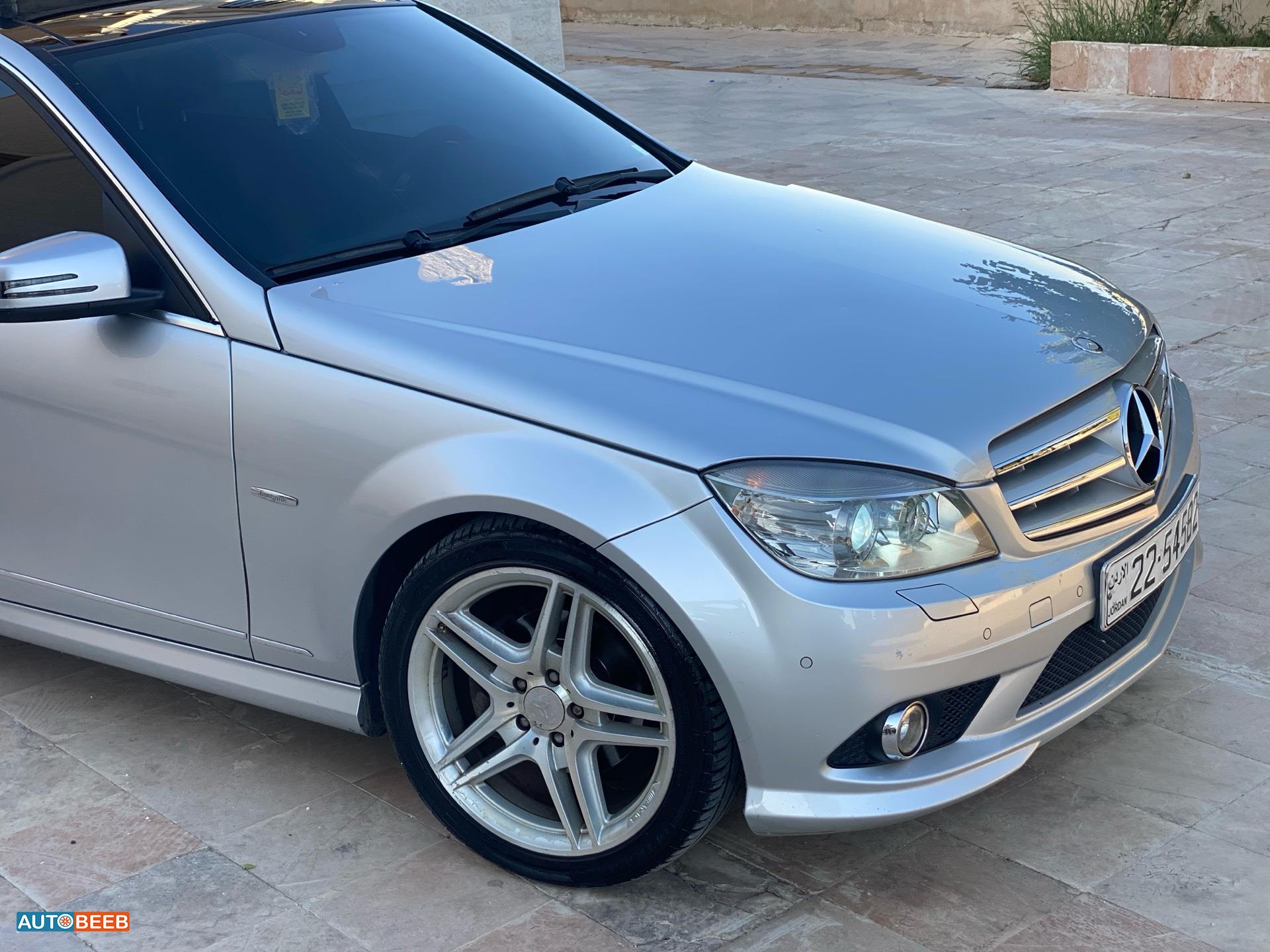 Mercedes Benz C200 2010
