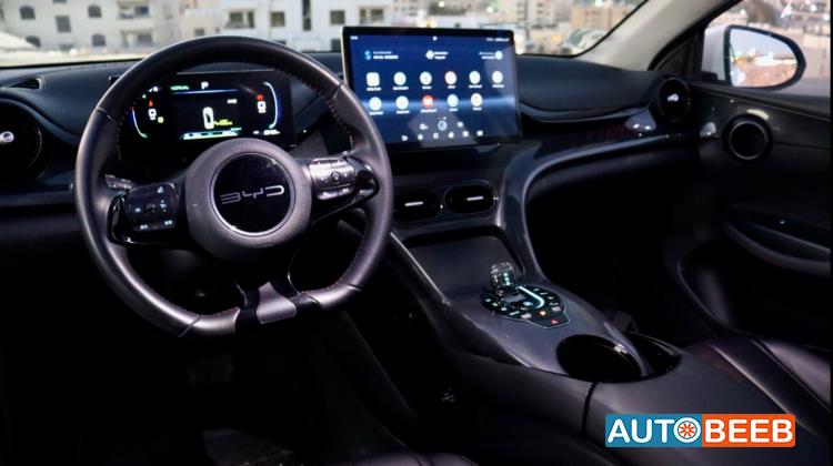 بي واي دي E2 2023