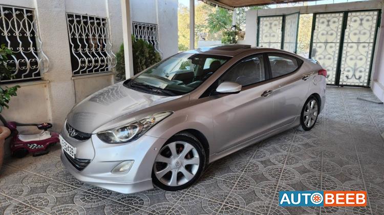 هيونداي افانتي 2011