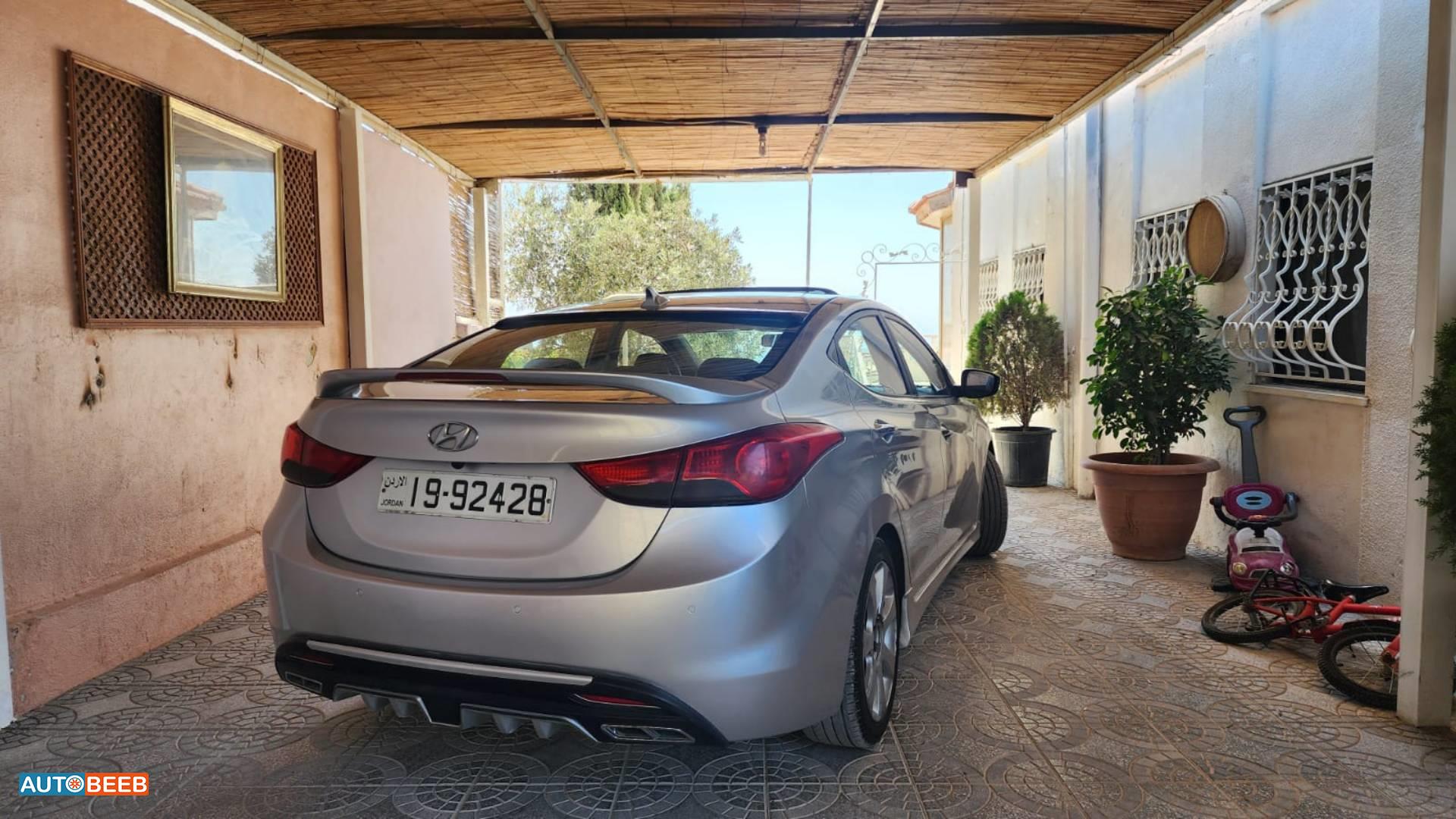 هيونداي افانتي 2011