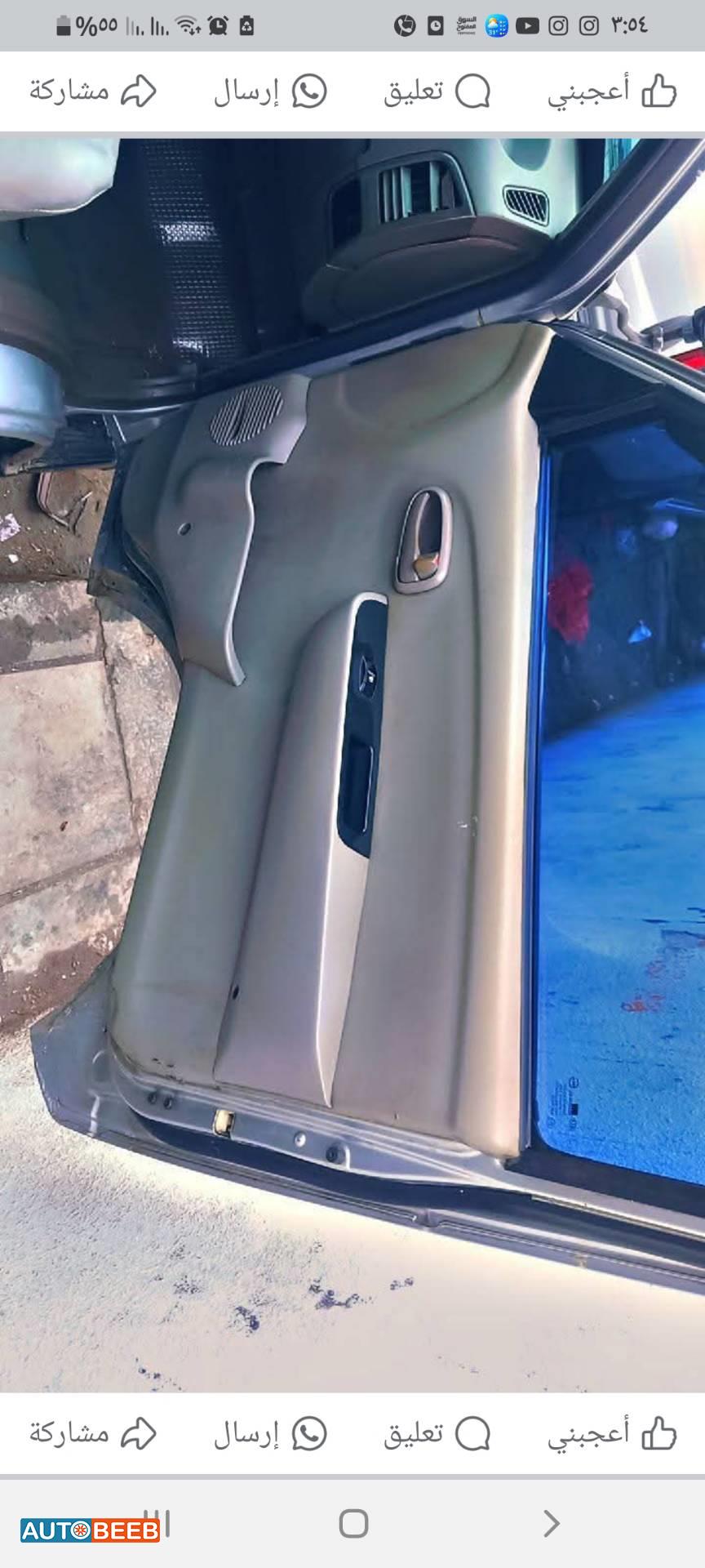 ميني باص كيا 2005