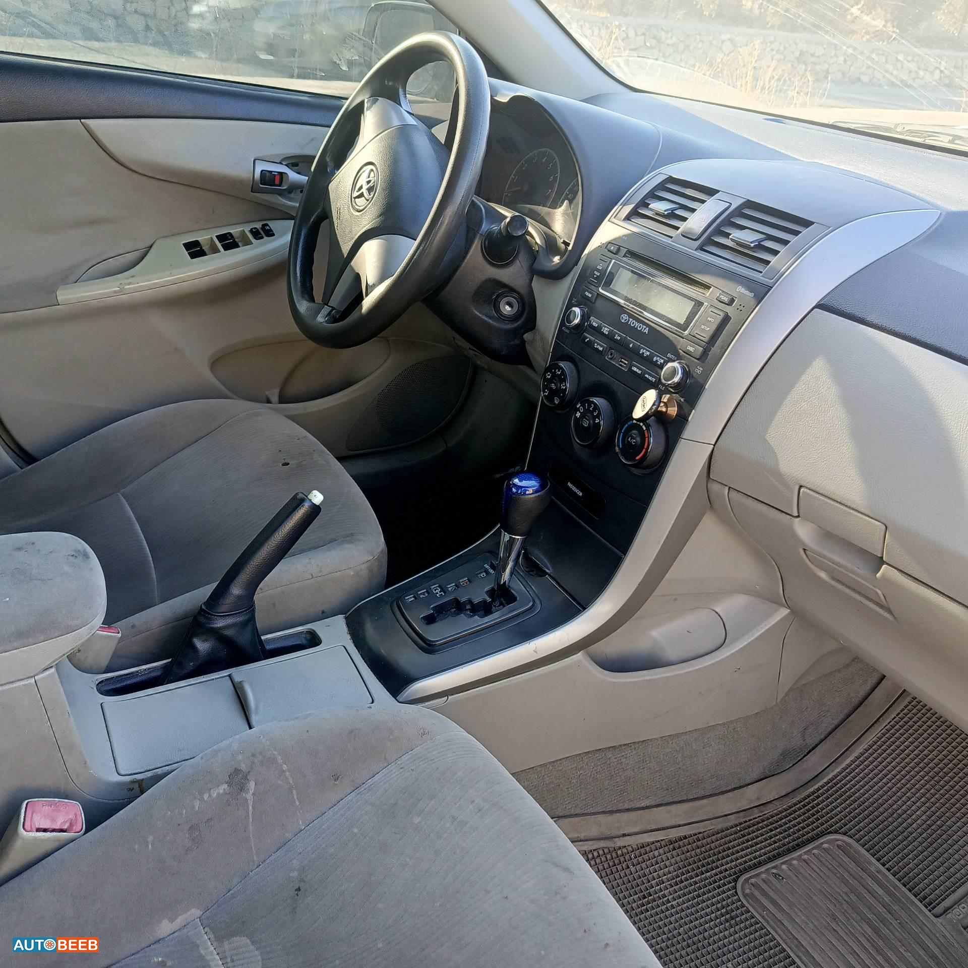 تويوتا كورولا 2013