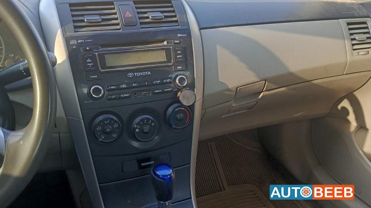 تويوتا كورولا 2013