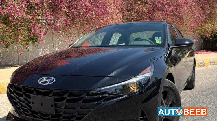 Hyundai Elantra 2023