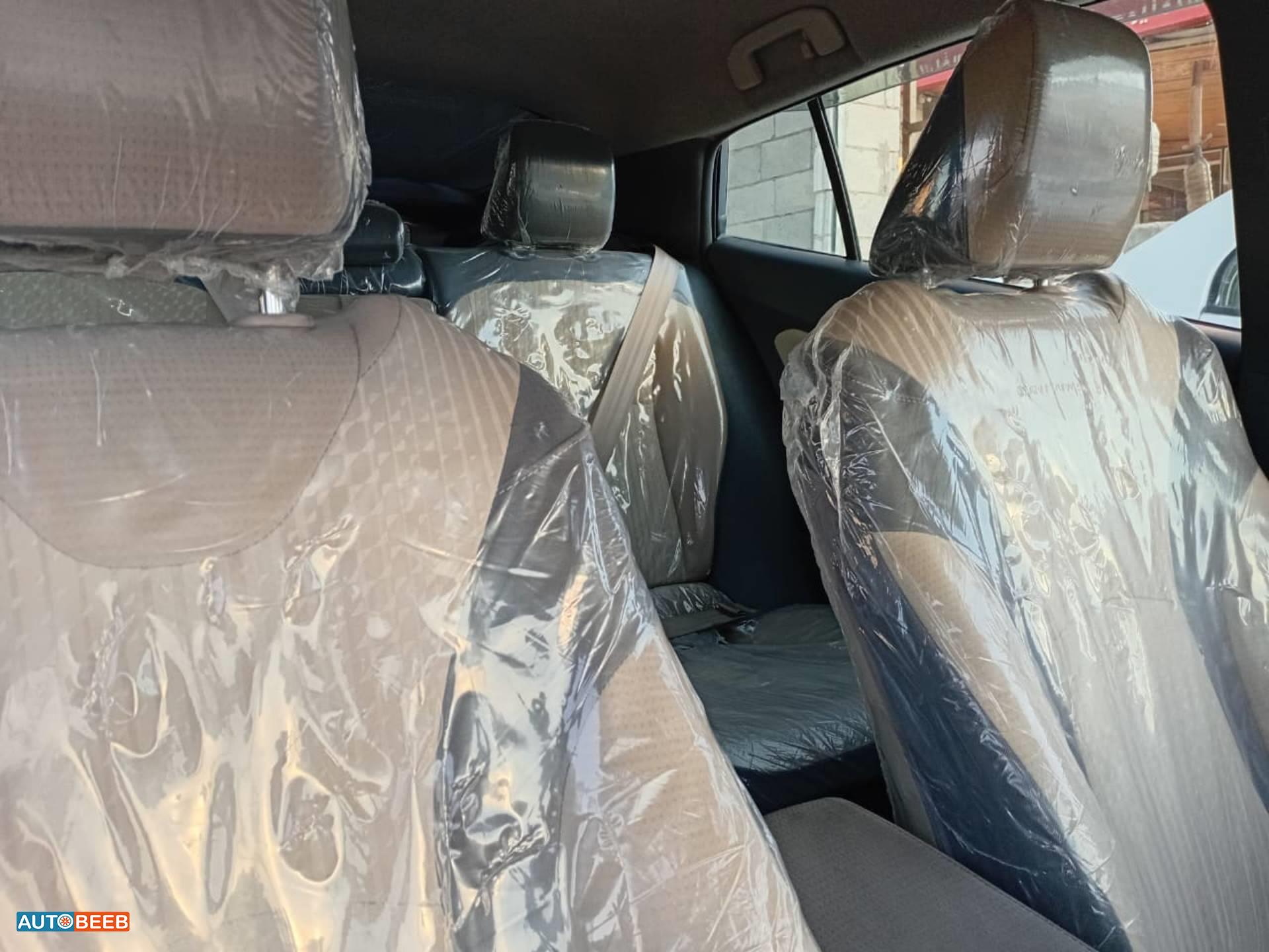 تويوتا بريوس 2017