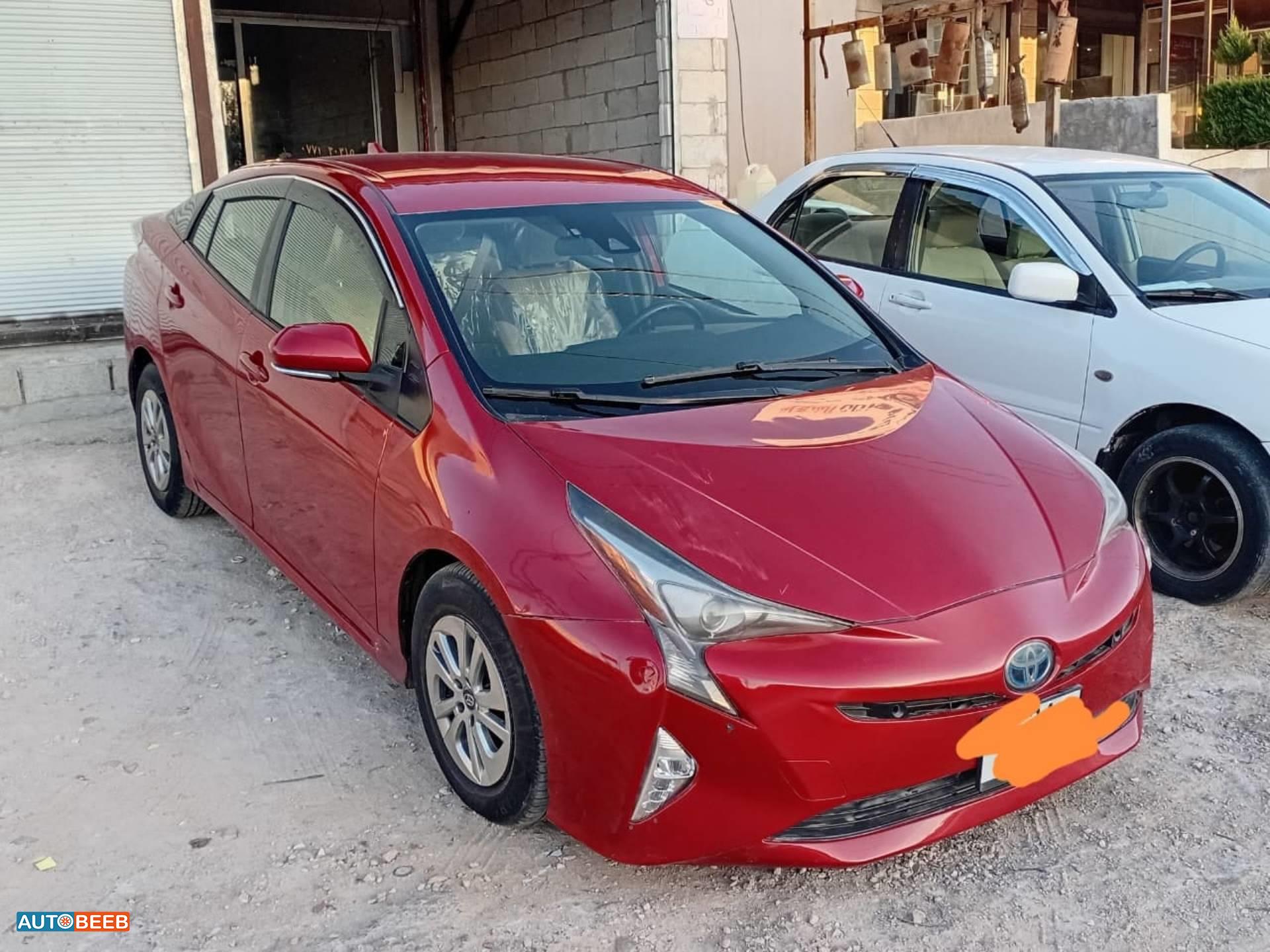 تويوتا بريوس 2017