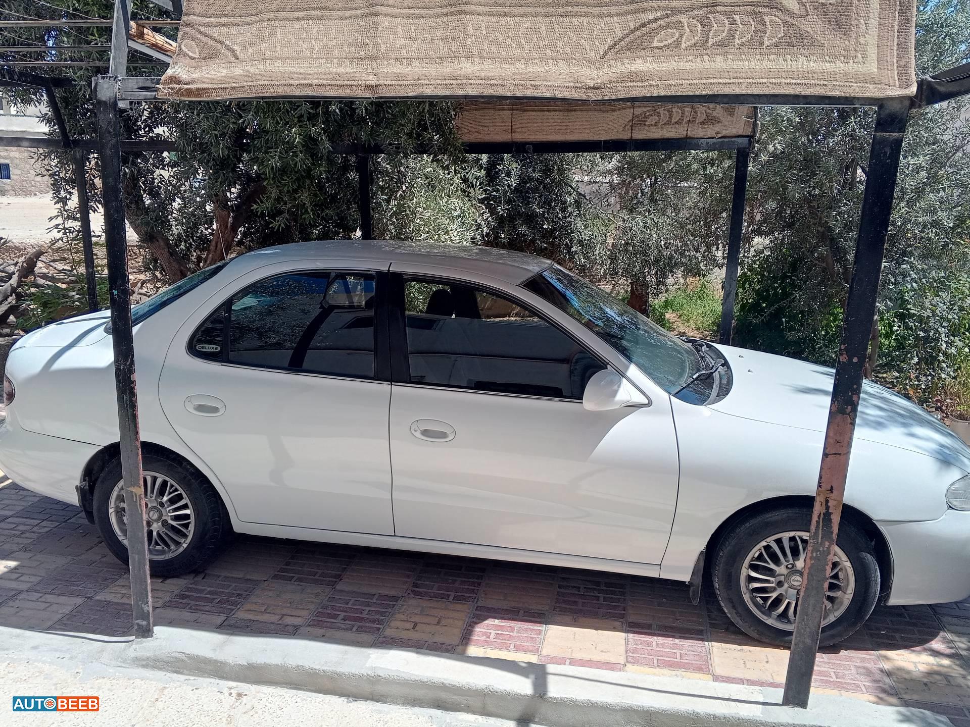 هيونداي افانتي 1995