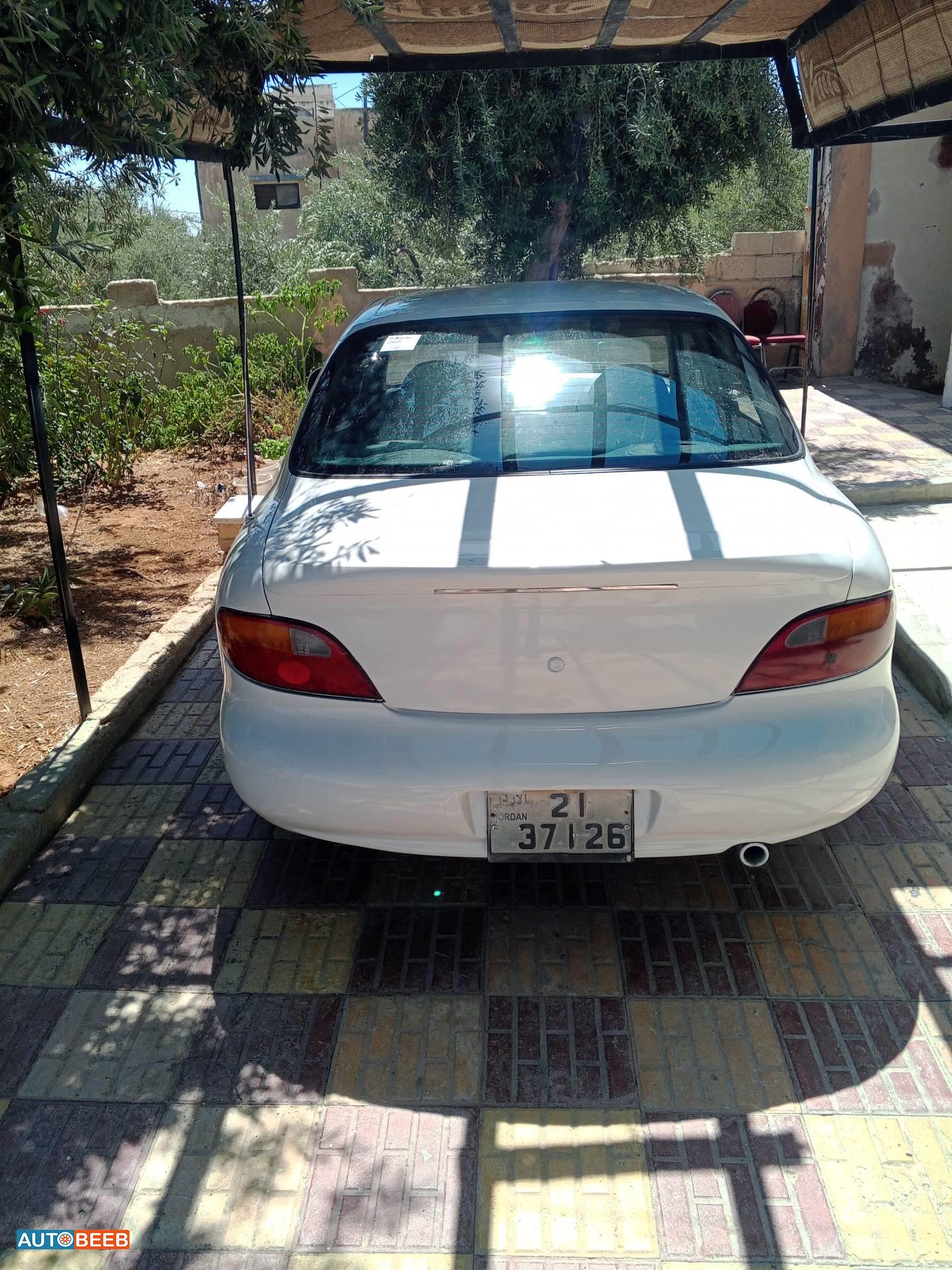 هيونداي افانتي 1995