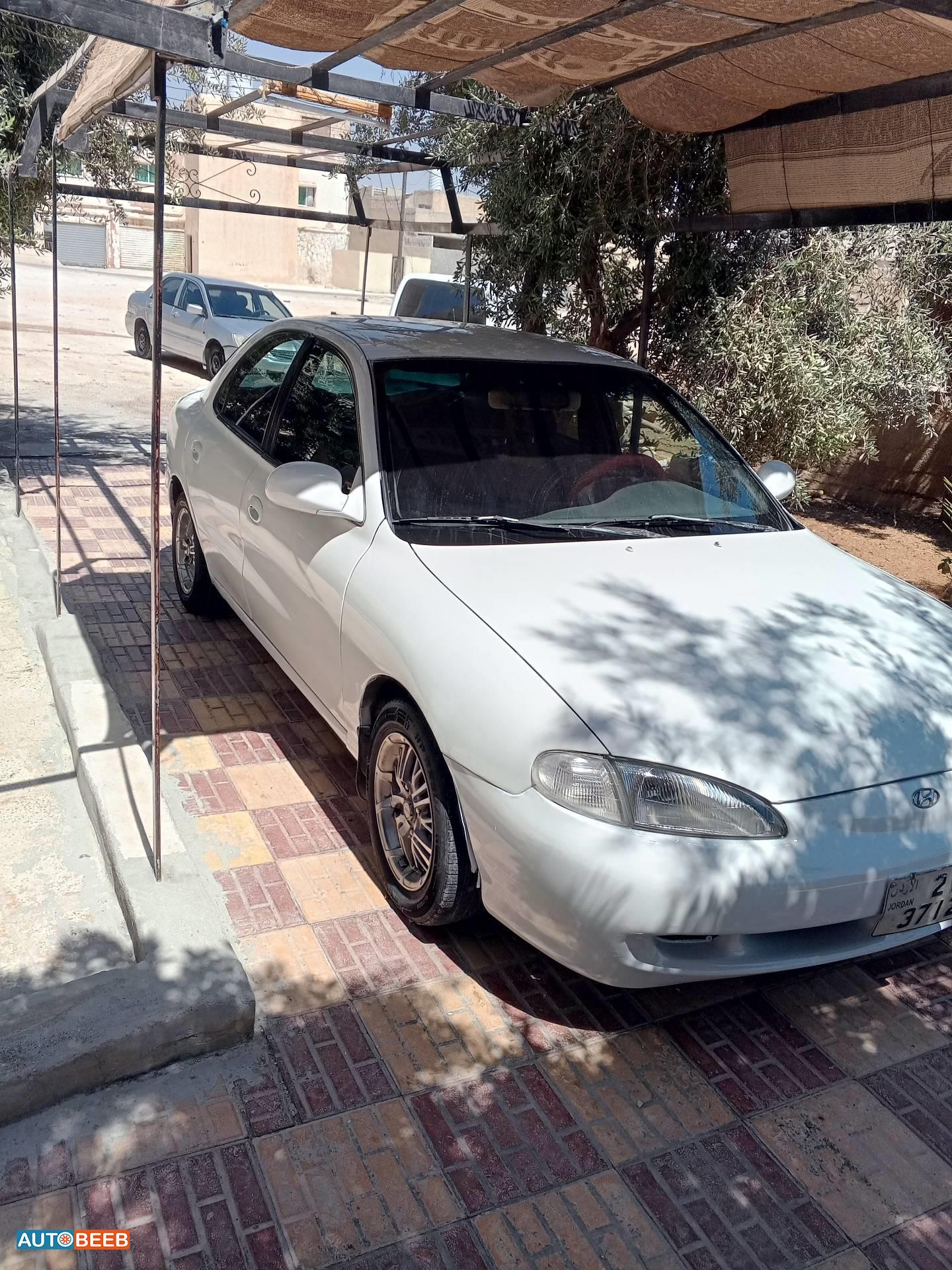 هيونداي افانتي 1995