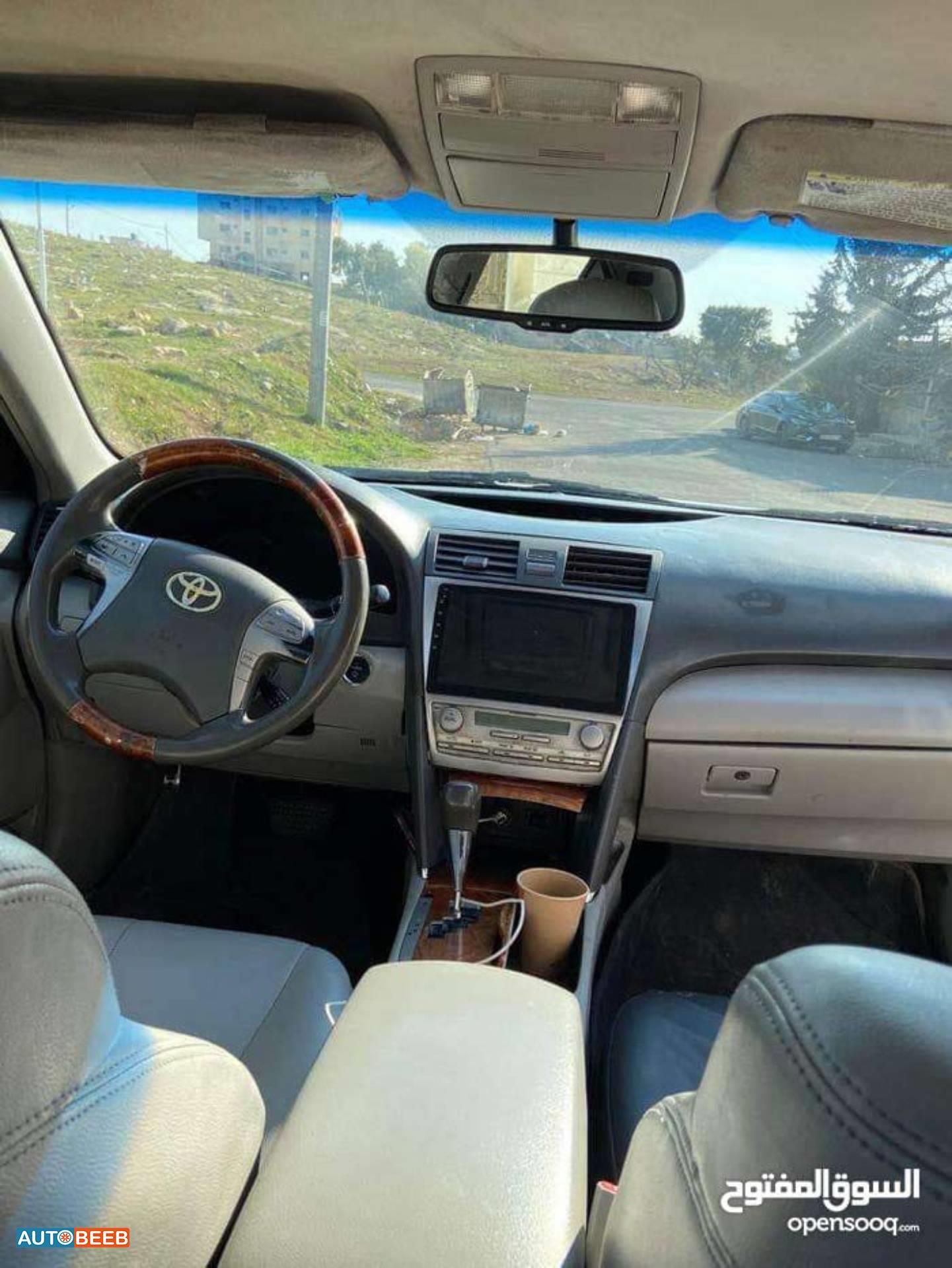 Toyota Camry 2010
