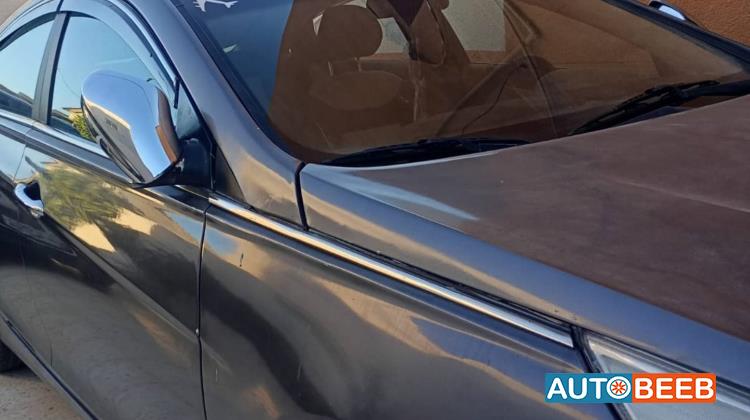 هيونداي سوناتا 2011