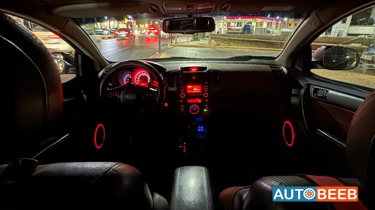 كيا فورتي 2013