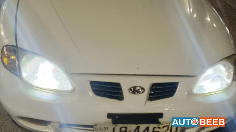 هيونداي افانتي 1998