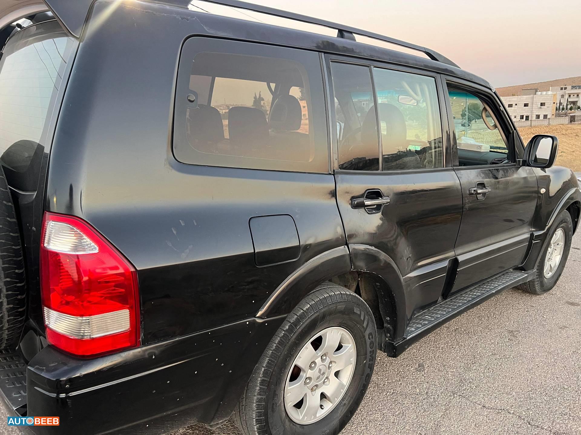 Mitsubishi Pajero 2006