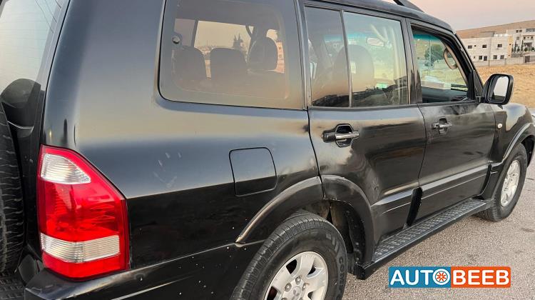 Mitsubishi Pajero 2006