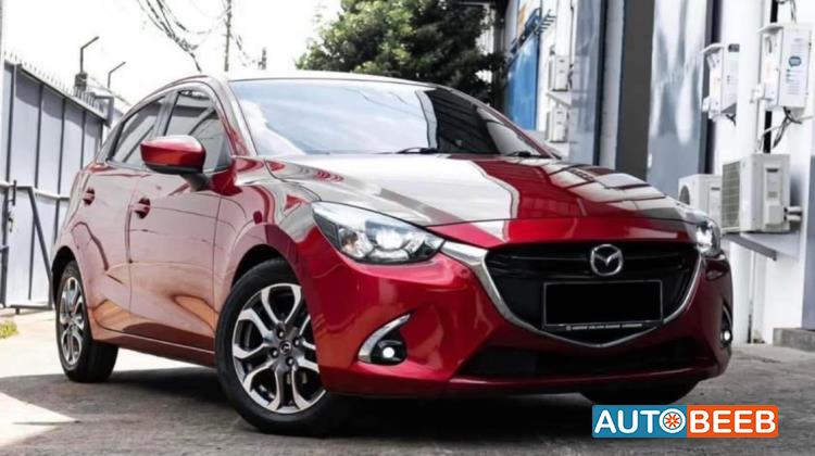 Mazda 2 2016