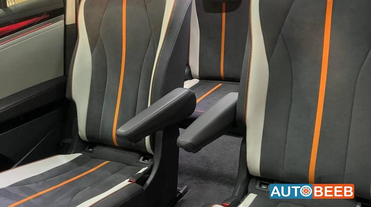 فولكس فاجن ID 6 2022