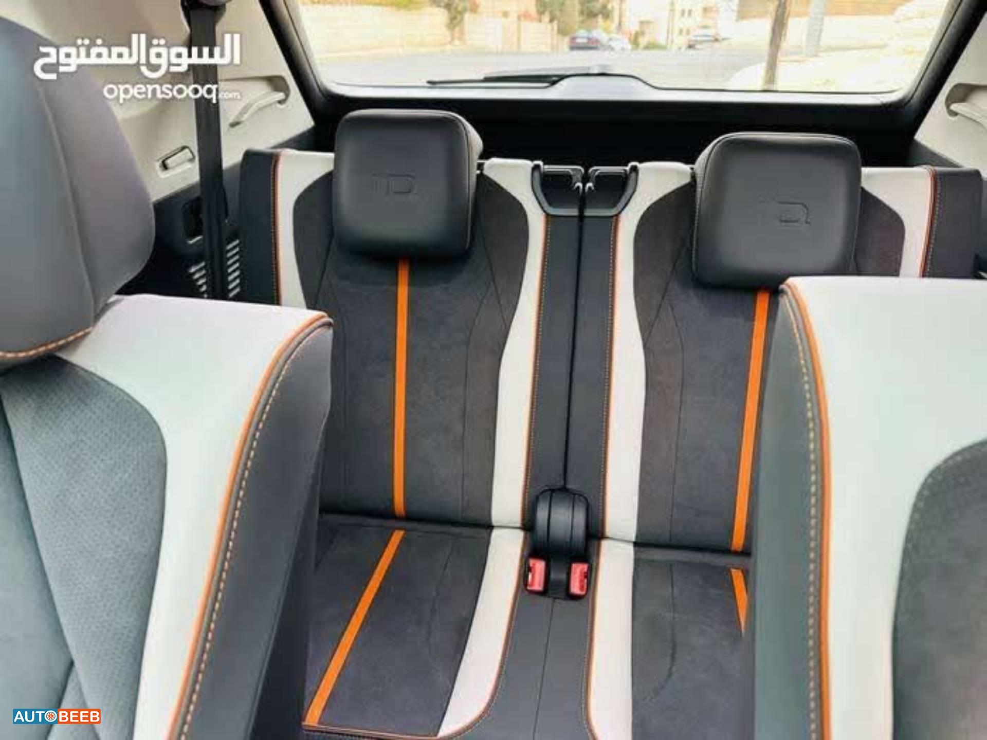 فولكس فاجن ID 6 2022