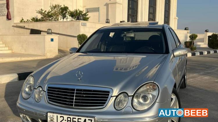 Mercedes Benz E200 2003