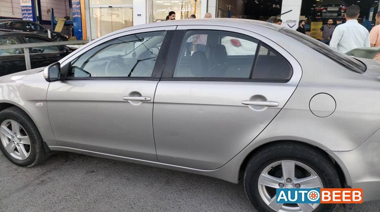 ميتسوبيشي لانسر 2014