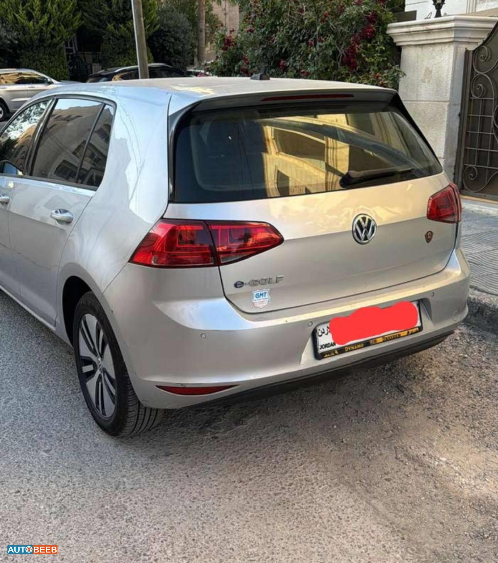 فولكس فاجن E-جولف 2015