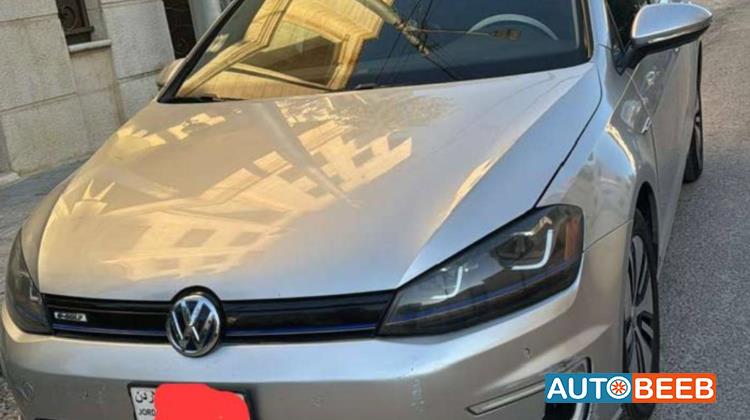 فولكس فاجن E-جولف 2015