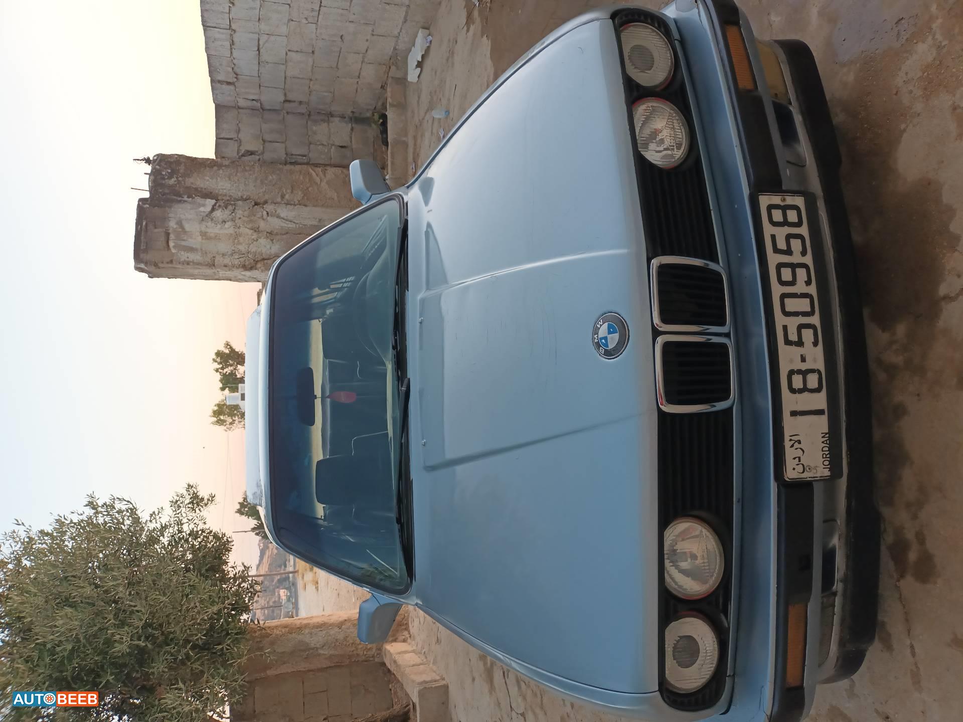 بي ام دبليو 318 1990