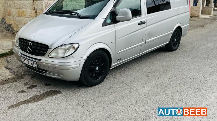 ميني فان مرسيدس بنز 2009