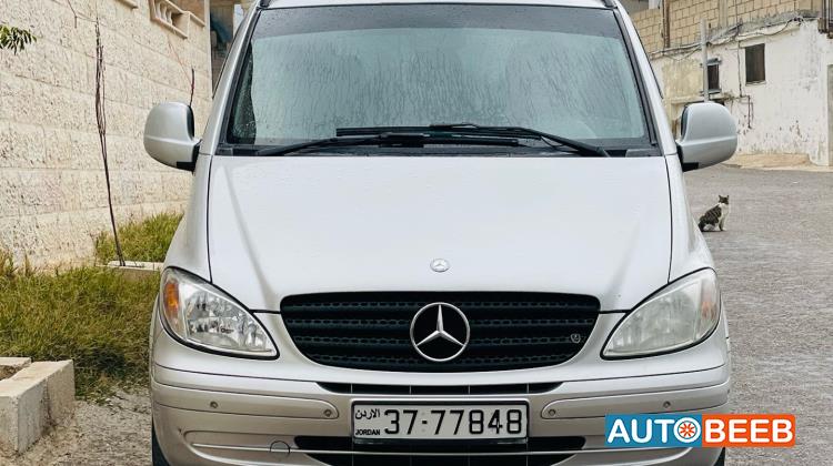 ميني فان مرسيدس بنز 2009