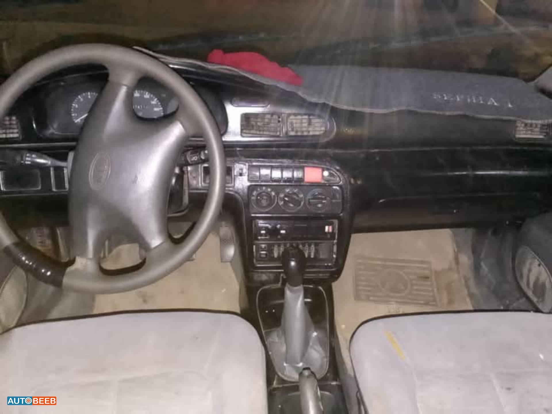 كيا سيفيا 1995