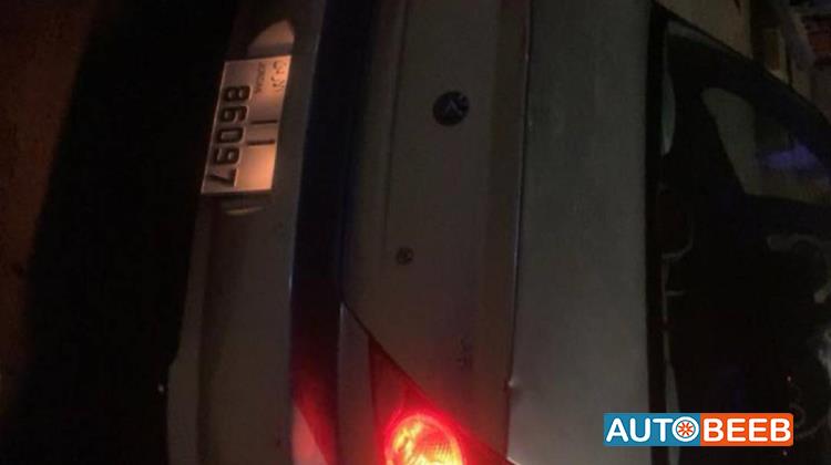 كيا سبكترا 2001