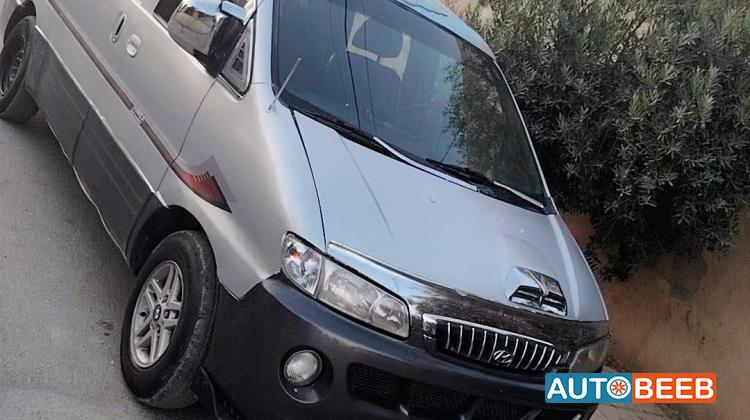 ميني باص هيونداي 2003