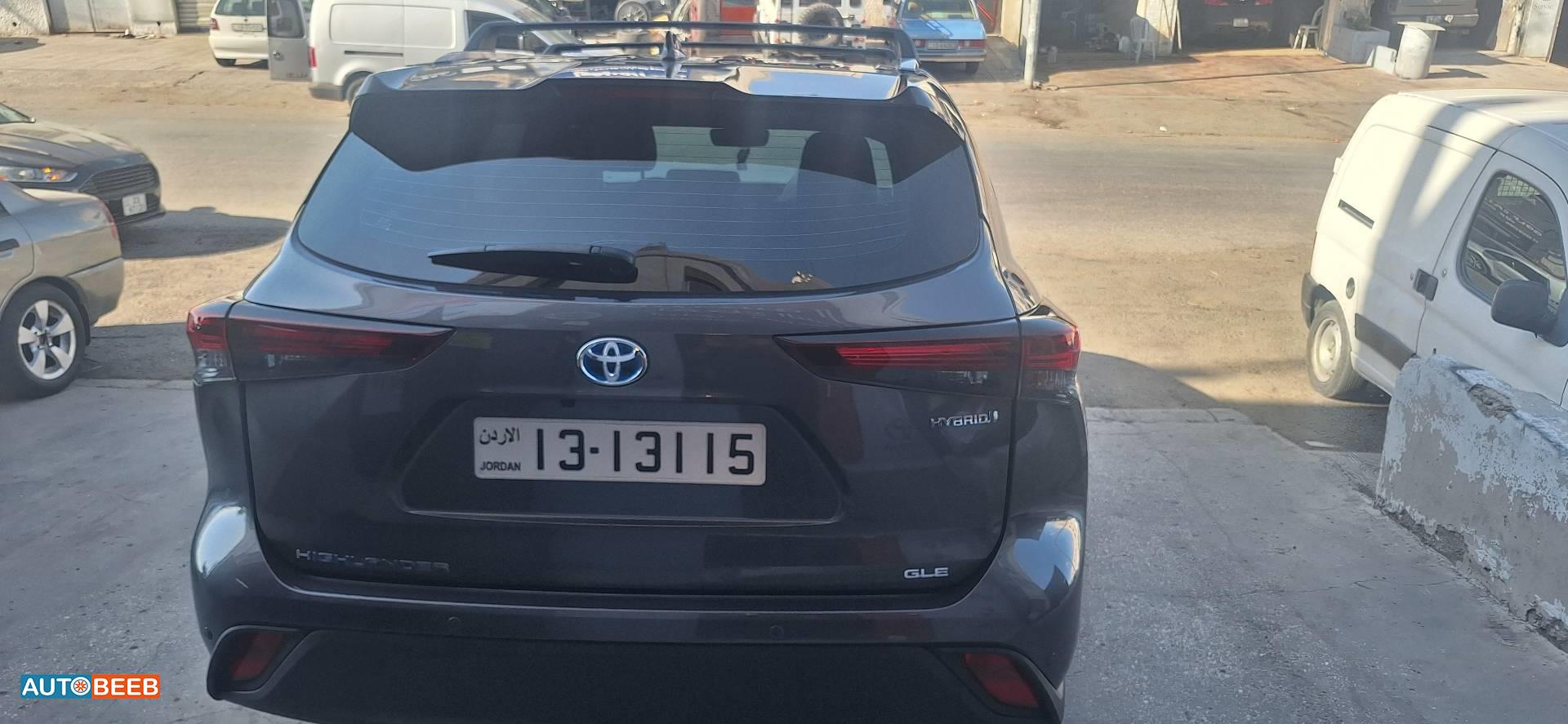 تويوتا هايلاندر 2024