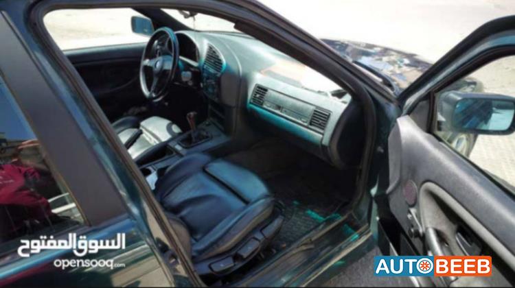 بي ام دبليو 318 1993