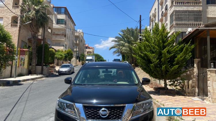 Nissan Pathfinder 2017