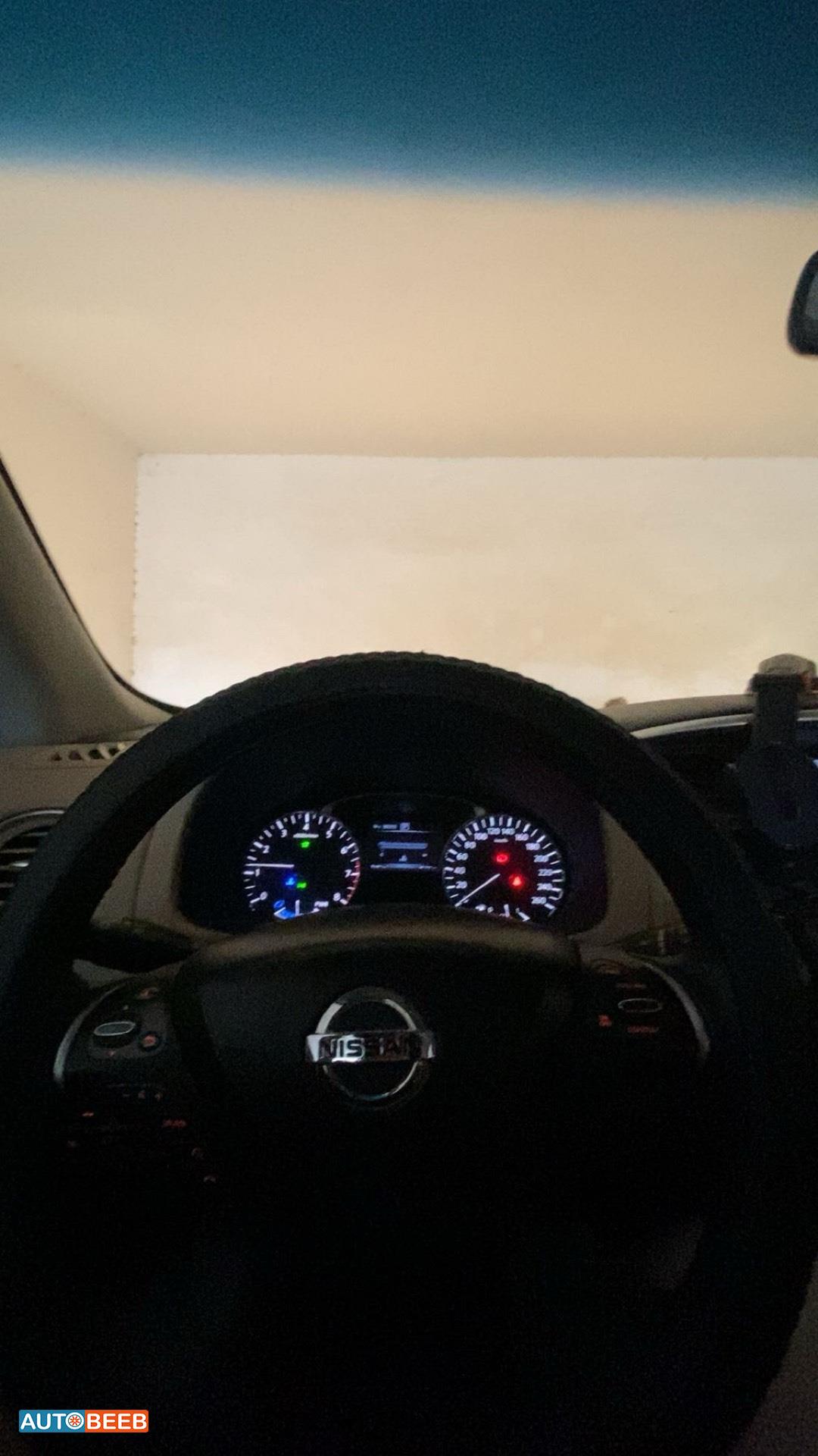 Nissan Pathfinder 2017