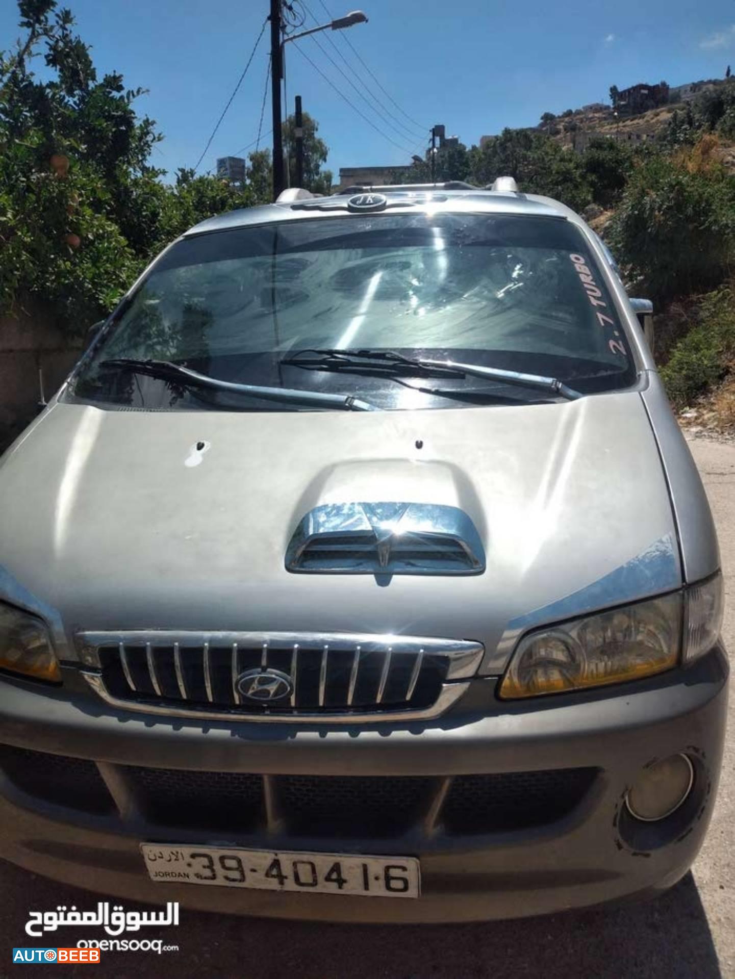 ميني فان هيونداي 2003