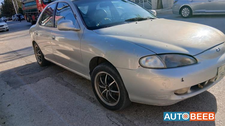 Hyundai Avante 1996