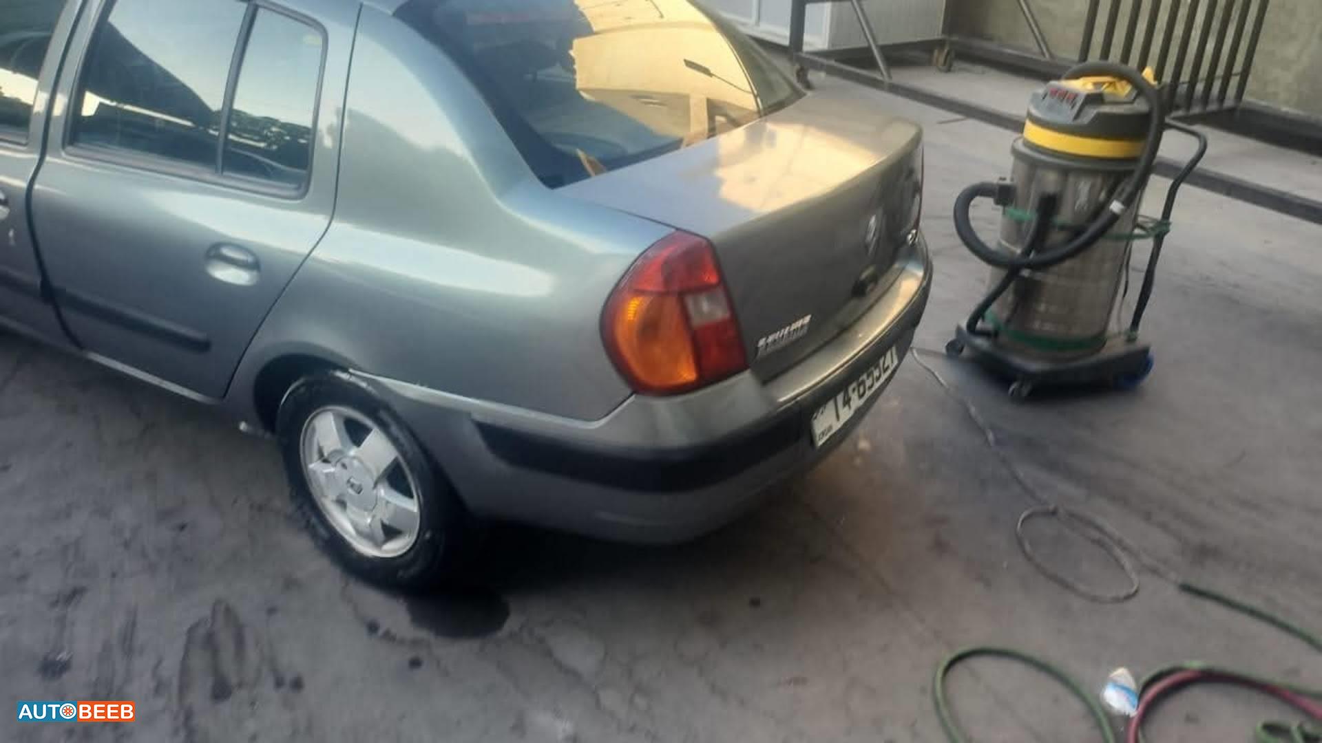 رينو كليو 2004