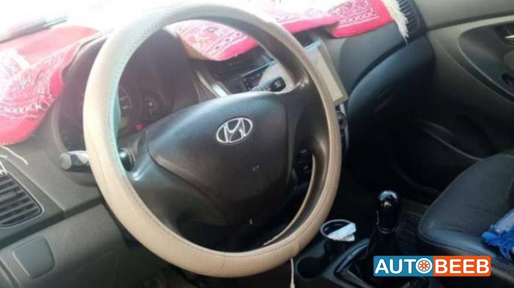 هيونداي ايون 2013