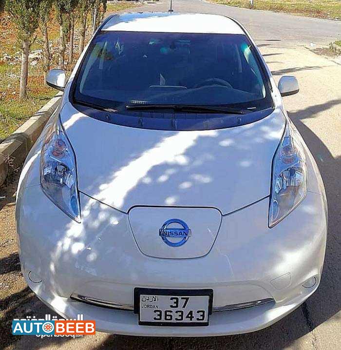 نيسان ليف 2017