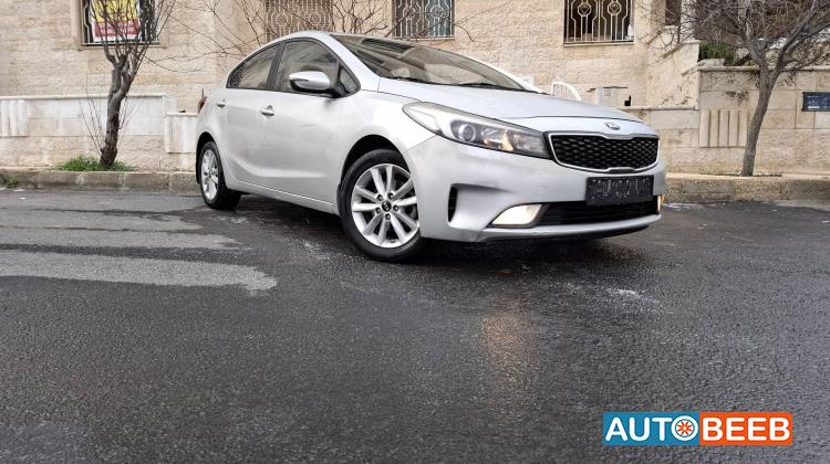 كيا سيراتو 2017