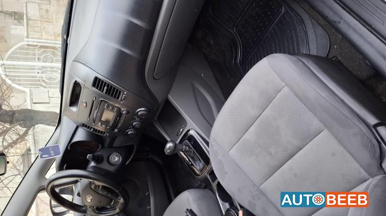 كيا سيراتو 2017