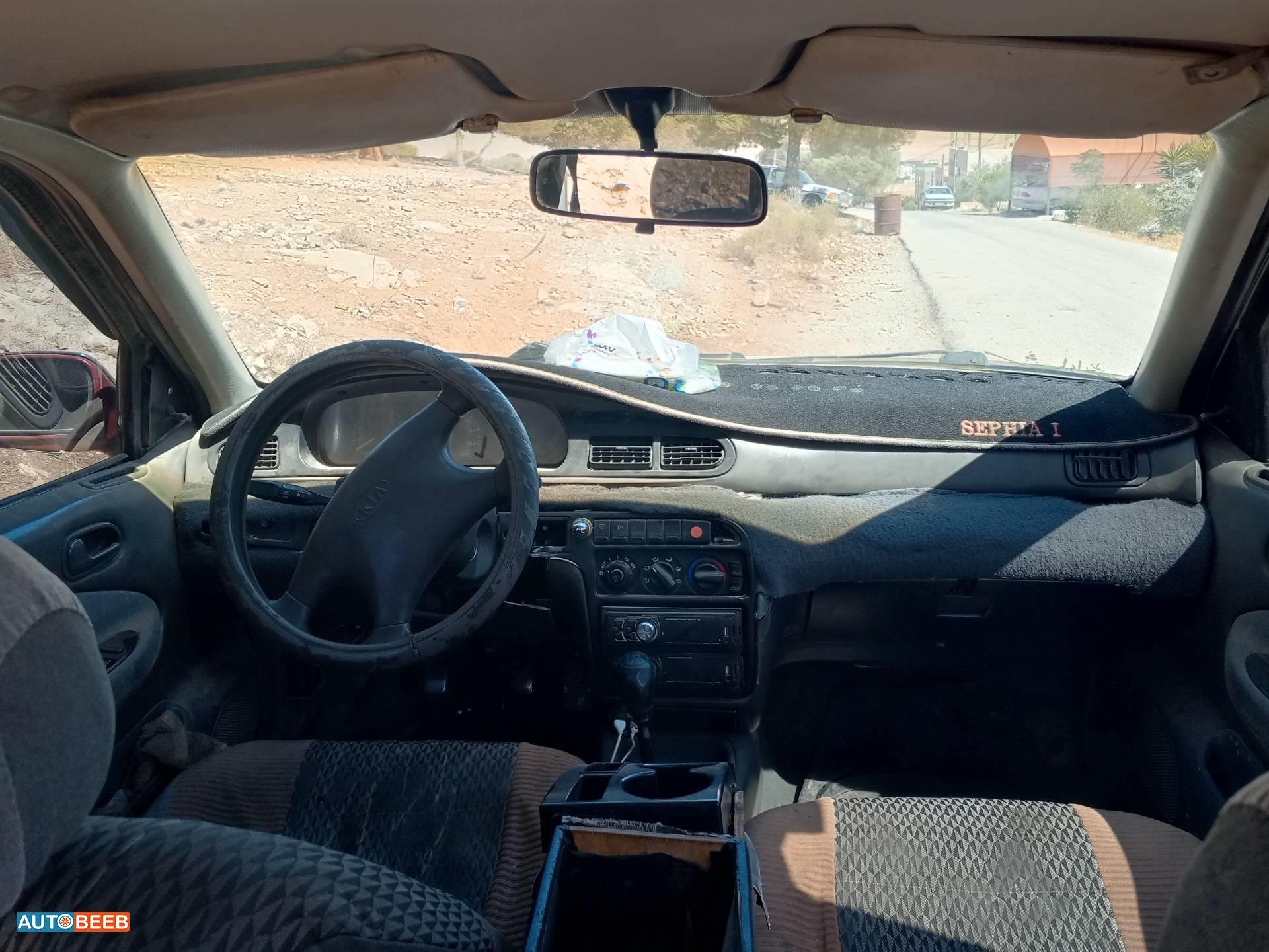 كيا سيفيا 1995