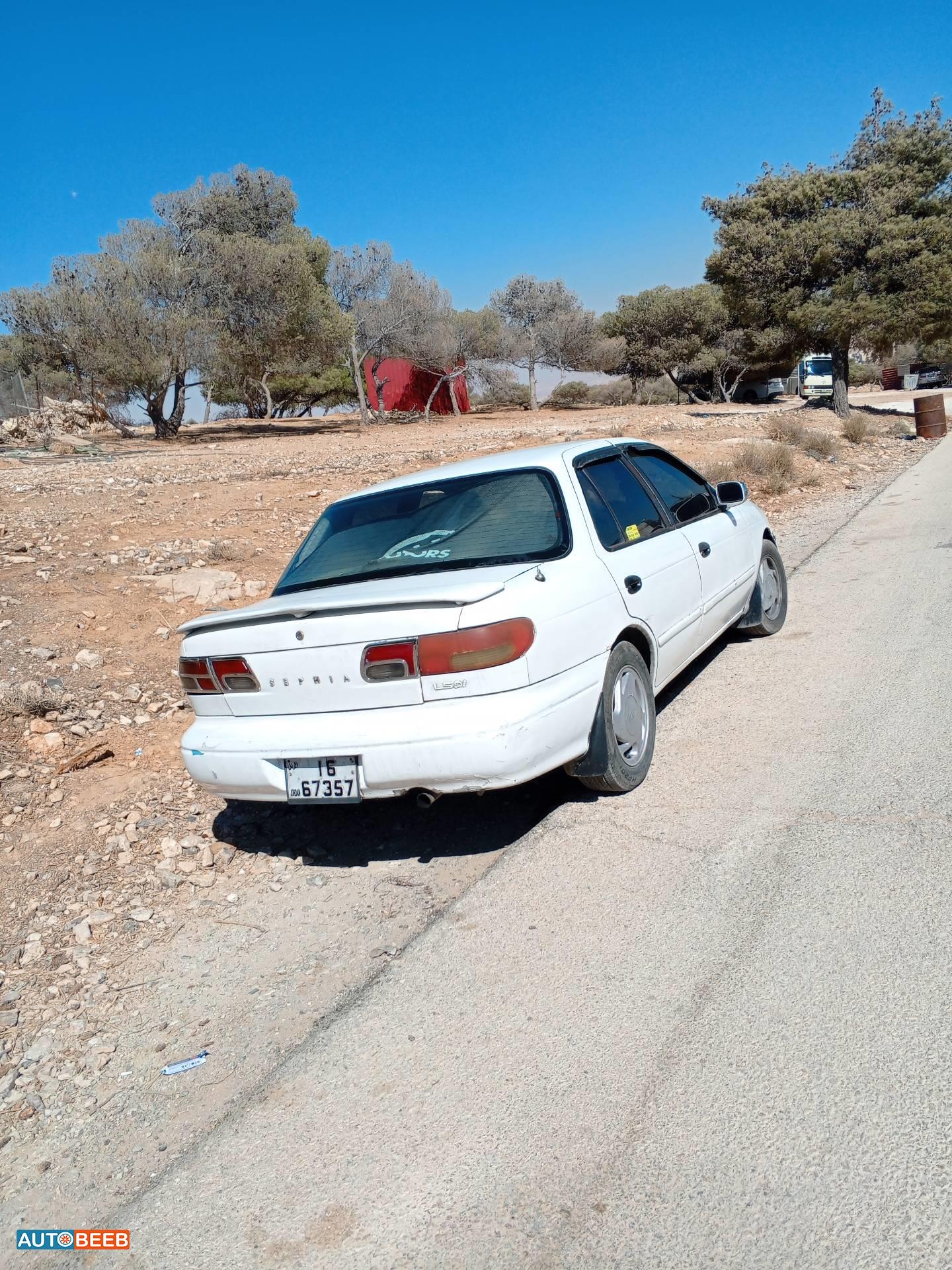 كيا سيفيا 1995