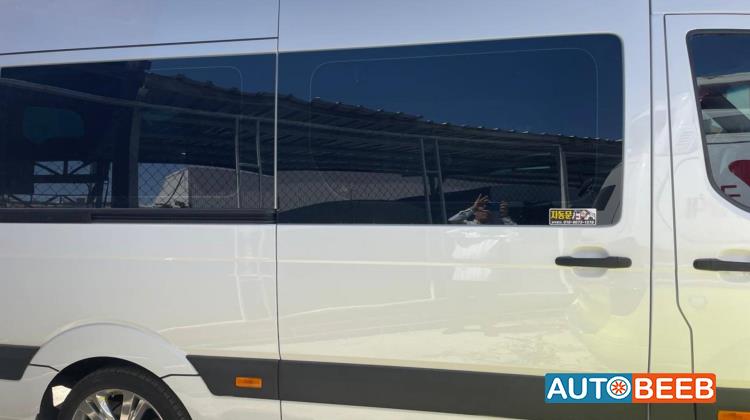 ميني باص هيونداي 2023