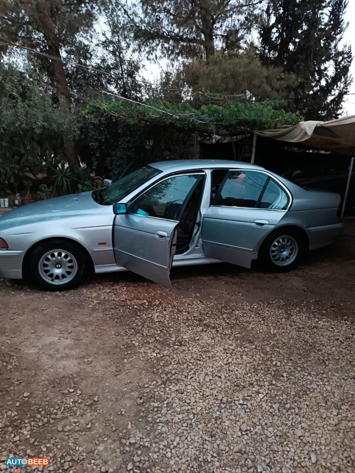 بي ام دبليو 520 2000